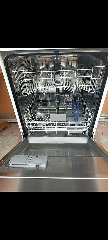 balaca maşın: Qabyuyan maşın Beko, Tam qabaritli (60 sm.), Ayrıca dayanan, İşlənmiş — 2