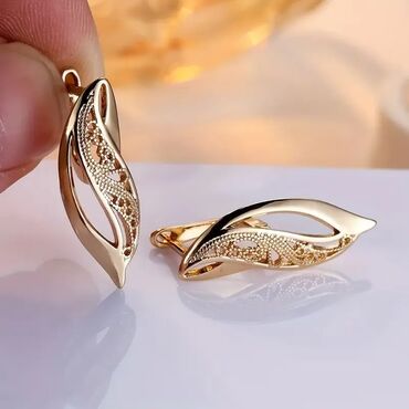 Minđuše: 800 — 13