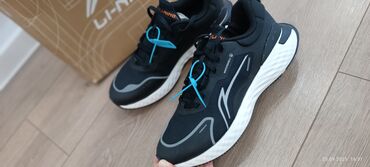 Кроссовки и спортивная обувь: Кроссовки Li-Ning для бега/тренировок. - Верх: сетчатый текстиль с