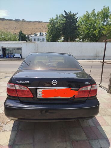 Nissan Maxima: 3 l | 2002 il Sedan