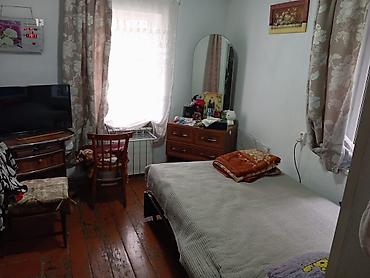 Продажа коттеджей и домов: Срочно!!! Продаются 2 небольших дома на одном участке 5с., в районе — 17