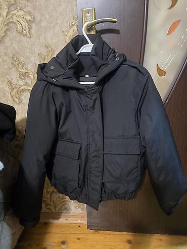 topdan geyim: Kurtka, Bolonka, Qış, M — 1