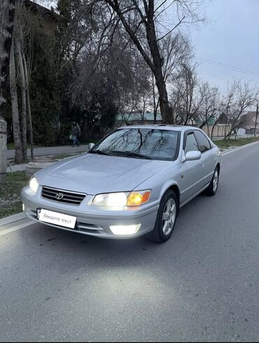 люк на камри: Toyota Camry: 2001 г., 2.2 л, Автомат, Газ, Седан