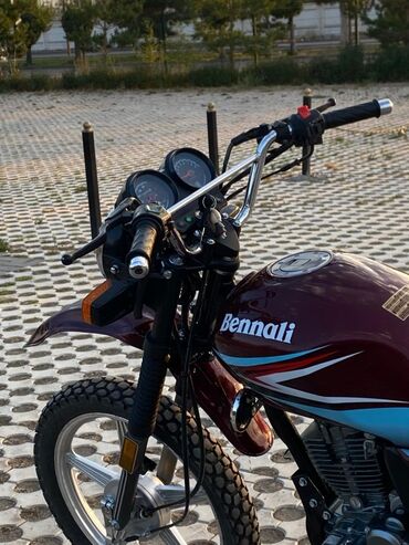 Мотоциклы: Классический мотоцикл 200 куб. см, Бензин, Взрослый, Б/у — 10