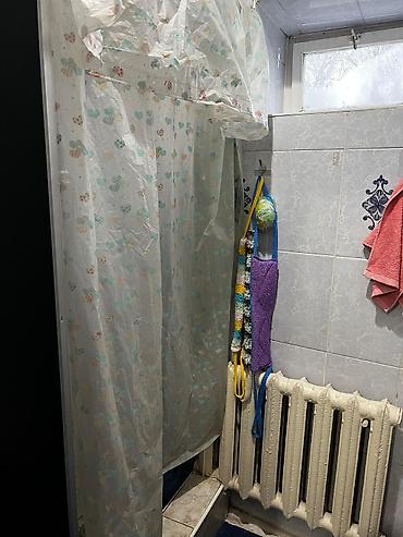 Продажа коттеджей и домов: Продаётся частный дом с большим крытым двором-навесом. Продоется дом — 12