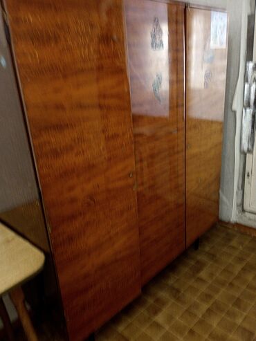 купить бу шкаф для одежды: Кийим салуучу шкаф, Түз, Жыгач