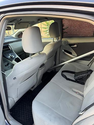 гибридная батарея: Toyota Prius: 2010 г. — 6