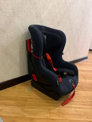 Avtokreslolar: Italiya istehsalı. Peg Perego. Tərlətməyən material. Ideal vəziyyətdə