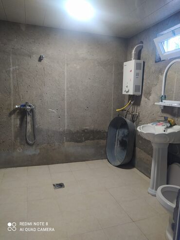 Uzunmüddətli kirayə evlər: Ev Xaçmaz şəhər s.qurbanov küç.4 mertebeler terefde yerləşir aylıq — 5