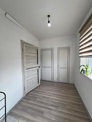 Продажа коттеджей и домов: Жер уй сатылат 🏡 📍Ала- Тоо 3 Адрес:ул.Эркин тоо 7,дом 116 Сотых:4,5 — 10