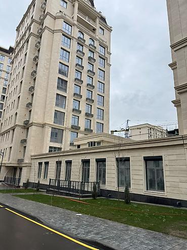 Батирлерди сатуу: Продаётся 3 комнатная просторная квартира в ЖК «Елисейские поля» — — 2