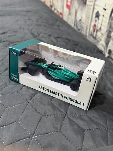 Aston Martin Formula 1 miniatür model maşın – orijinal qutu içində