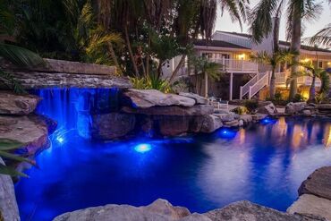 Hovuzlar: İstənilən dizaynda və ölçüdə hovuzların saunaların hamamların — 16