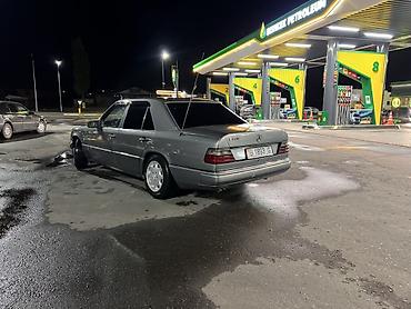 Транспорт: Mercedes-Benz W124: 1987 г., 2.2 л, Механика, Седан — 2