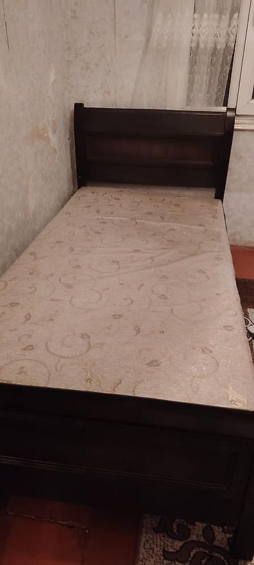 İşlənmiş, Təknəfərlik çarpayı, Matras ilə, Siyirməsiz