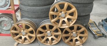 диски на ауди: İşlənmiş Disk R 14, 4 Boltlu