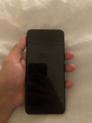 su qizdirici qazla: Samsung Galaxy M23 Qara rəngli smartfon - Tam ekranlı ön panel