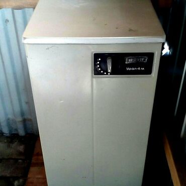 стиральная машина урал: Продается стиральная машина "Урал - 4 М", в рабочем состоянии. 3500