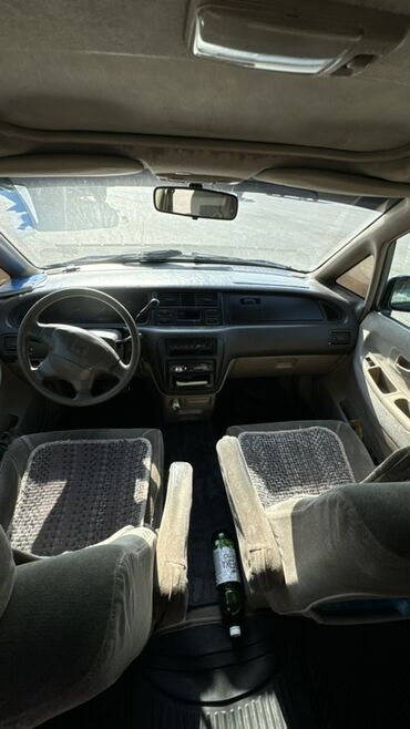 Honda: Honda Odyssey: 2000 г., 2.3 л, Автомат, Бензин, Минивэн — 3