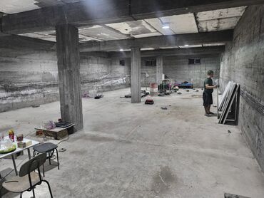 аренда мини футбольный поле: Сдаётся подвальное помещение свободного назначения район дордой первая