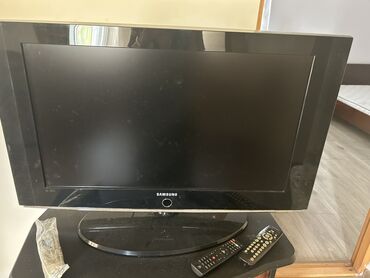 Телевизор Samsung LCD 32"