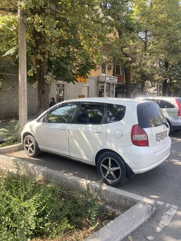 runx alex: Honda Fit: 2001 г., 1.3 л, Вариатор, Бензин