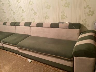 Угловые диваны: Угловой диван, С ящиками, Трёхместный и более