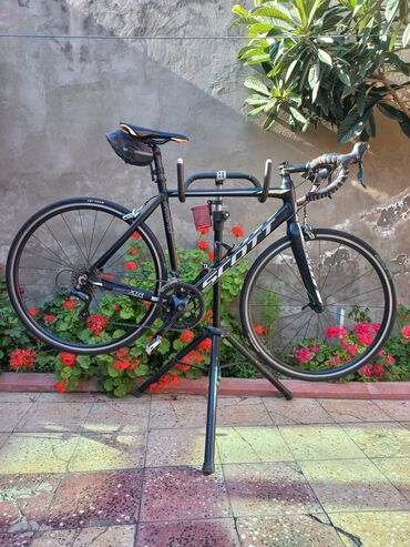 velosiped satiram 28: Şəhər velosipedi Scott, 28"