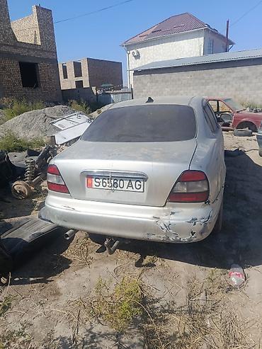 Унаа: Daewoo Leganza: 1998 г., Кол менен иштөөчү, Бензин, Седан — 3