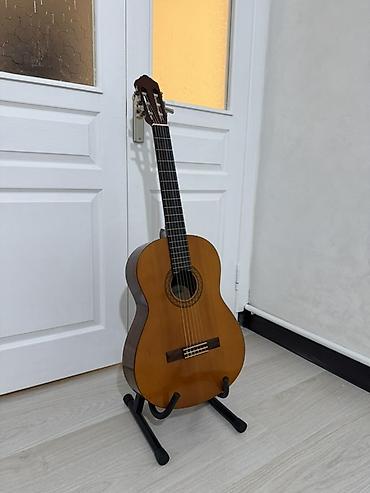(YAMAHA C40) Срочно продается классическая гитара Yamaha C40 в