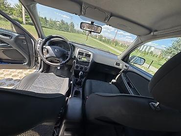 радиатор altezza: Toyota Avensis: 2002 г., Механика, Дизель, Универсал — 9