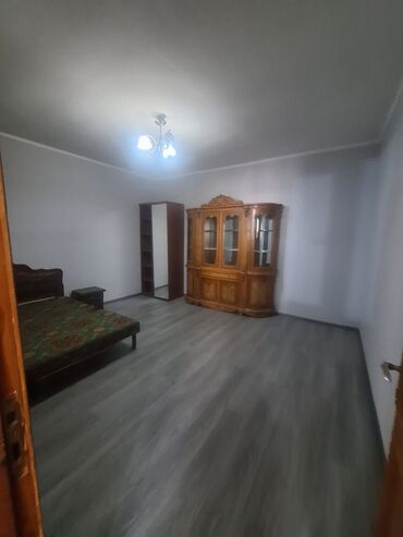 Həyət evləri və villaların satışı: Binəqədi qəs. 3 otaqlı, 73 kv. m, Kredit yoxdur, Orta təmir
