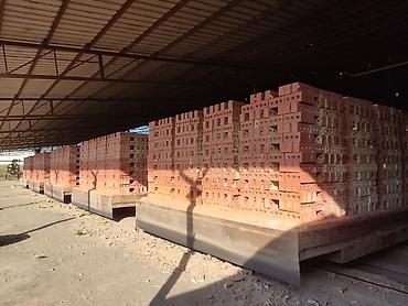 Строительный кирпич: Пустотелый, дырчатый, Жженый кирпич, 250x120x90 — 28