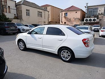 porsche satisi: Chevrolet Cobalt sedan – ağ rəng Ili 2024 Qaz balon var texpasporta — 2