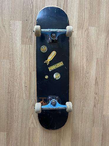 camadan tekerli: Skateboard – komplekt - Gövdə: Qara rəngli, üzərində “MINI-LOGO” — 4
