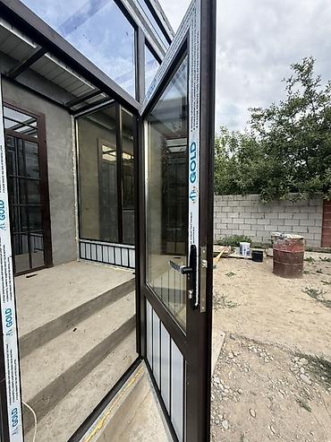 дверные навесы: Алюминиевый остеклённый тамбур/веранда к дому - Каркас: тёплый — 4