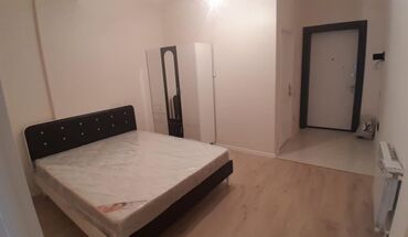 Uzunmüddətli kirayə mənzillər: Sumqayıt bağça şəhərdə yerləşir. 1 otaqlı studiya tipli mənzil – — 9