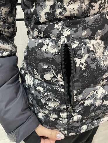 Kurtkalar: ✅Kurtka əsl məşhur COLUMBIA brendinindir. Çox keyfkyyətlidir. ✅İçərisi -da lalafo.az — 17 Kurtkalar: ✅Kurtka əsl məşhur COLUMBIA brendinindir. Çox keyfkyyətlidir. ✅İçərisi — 17