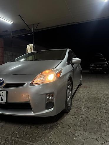 volvo ec60e: Toyota Prius: 2011 г., 1.8 л, Автомат, Гибрид, Хэтчбэк — 4