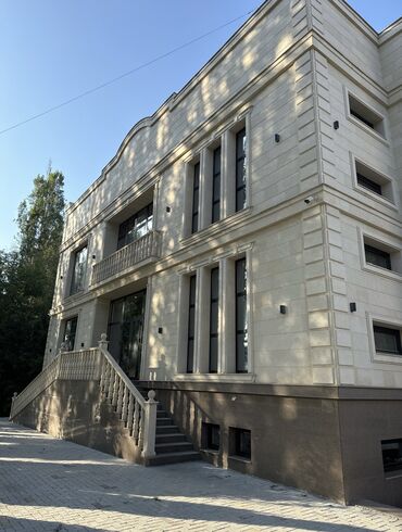 сдаю кабинет 1000 мелочей: Сдаю Офис, 600 м², В административном здании, 1 линия, С отдельным входом, С отдельным сан узлом