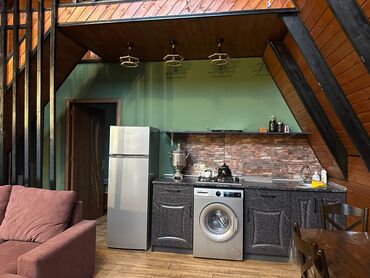 Günlük kirayə evlər: A‑Frame üslubunda taxta ev – həyət və istirahət zonası ilə - Müasir — 7