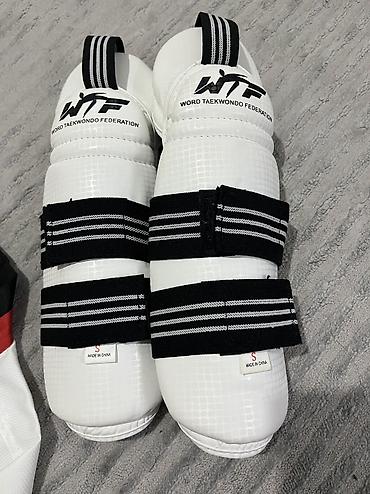 Спорт жана эс алуу: Комплект экипировки для тхэквондо (WT/World Taekwondo) Состав: - — 4
