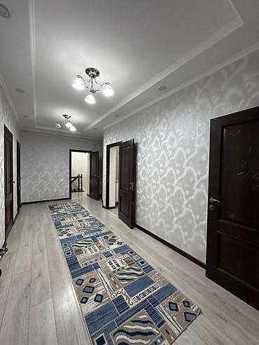 Продажа коттеджей и домов: 4 комнаты, 258 м², 8 соток, Бишкек, Ынтымак ж/м Агентство недвижимости at lalafo.kg — 2 Продажа коттеджей и домов: 4 комнаты, 258 м², 8 соток, Бишкек, Ынтымак ж/м Агентство недвижимости — 2