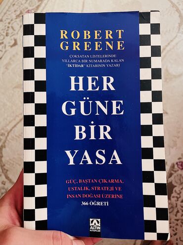 hakimiyyətin 48 qanunu pdf yukle: Her Güne Bir Yasa - Robert Greene Robert Greene tanıyanlar biler