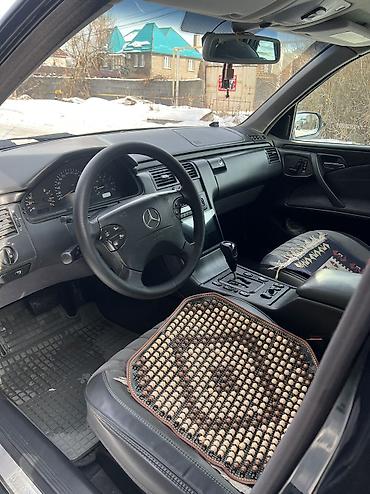 Mercedes-Benz: Mercedes-Benz E-Class: 2001 г., 3.2 л, Автомат, Бензин, Седан at lalafo.kg — 10 Mercedes-Benz: Mercedes-Benz E-Class: 2001 г., 3.2 л, Автомат, Бензин, Седан — 10