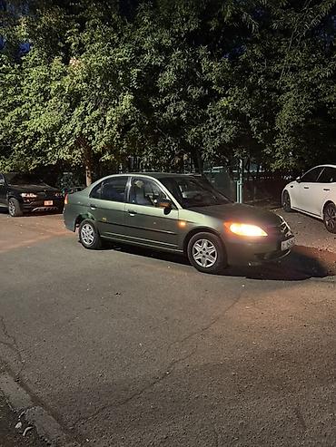 bud e9: Honda Civic: 2003 г., Автомат, Бензин, Седан — 1