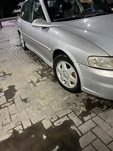опель вектоа: Opel Vectra: 2002 г., 1.8 л, Механика, Бензин, Седан — 3