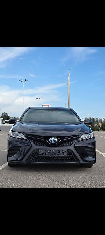 tayota cami: Toyota Camry: 2020 г., 2.5 л, Вариатор, Гибрид, Седан — 2