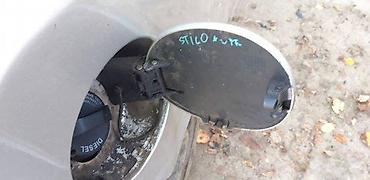 auto fo: POKLOPAC REZERVOARA FIAT STILO | poklopac rezervoara fiat stilo — 1