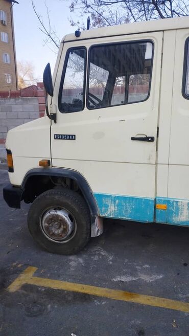 мерседес сапок бартовой: Жүк ташуучу унаа, Mercedes-Benz, Дубль, 5 т, Колдонулган